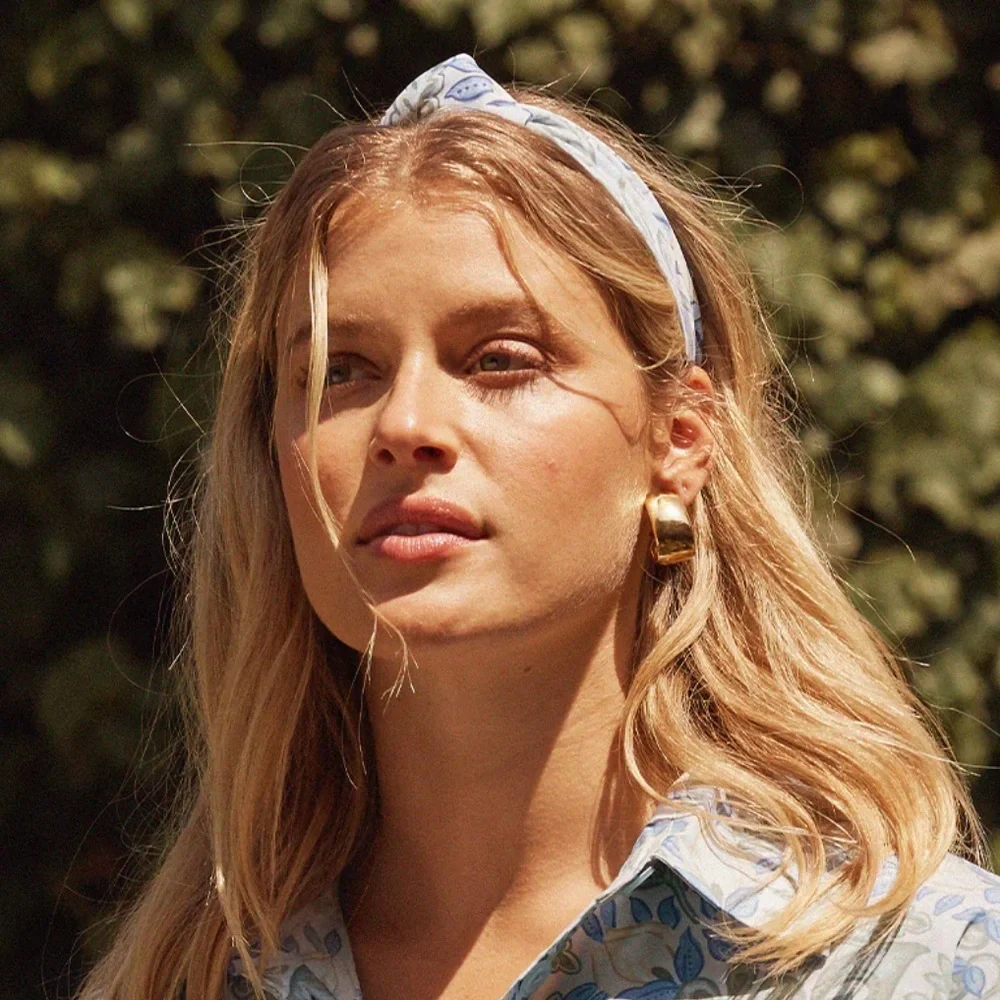 Summersalt Mini-Ruffle Ruched Swimsuit/Headband/Scrunchie/Bag Set - Picture 6 of 16